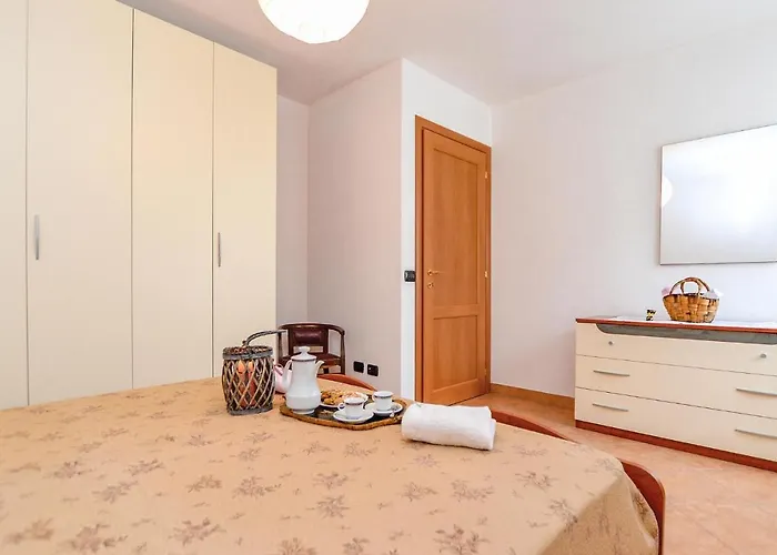 Cozy In Localitabracco Ge Διαμέρισμα *